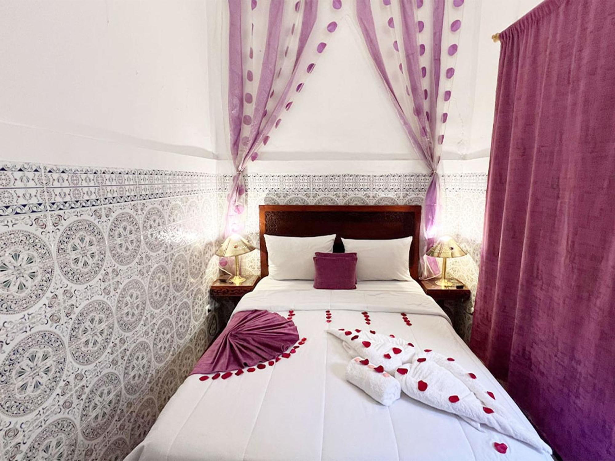 Riad Lazord De Marrakech Entier 马拉喀什 外观 照片