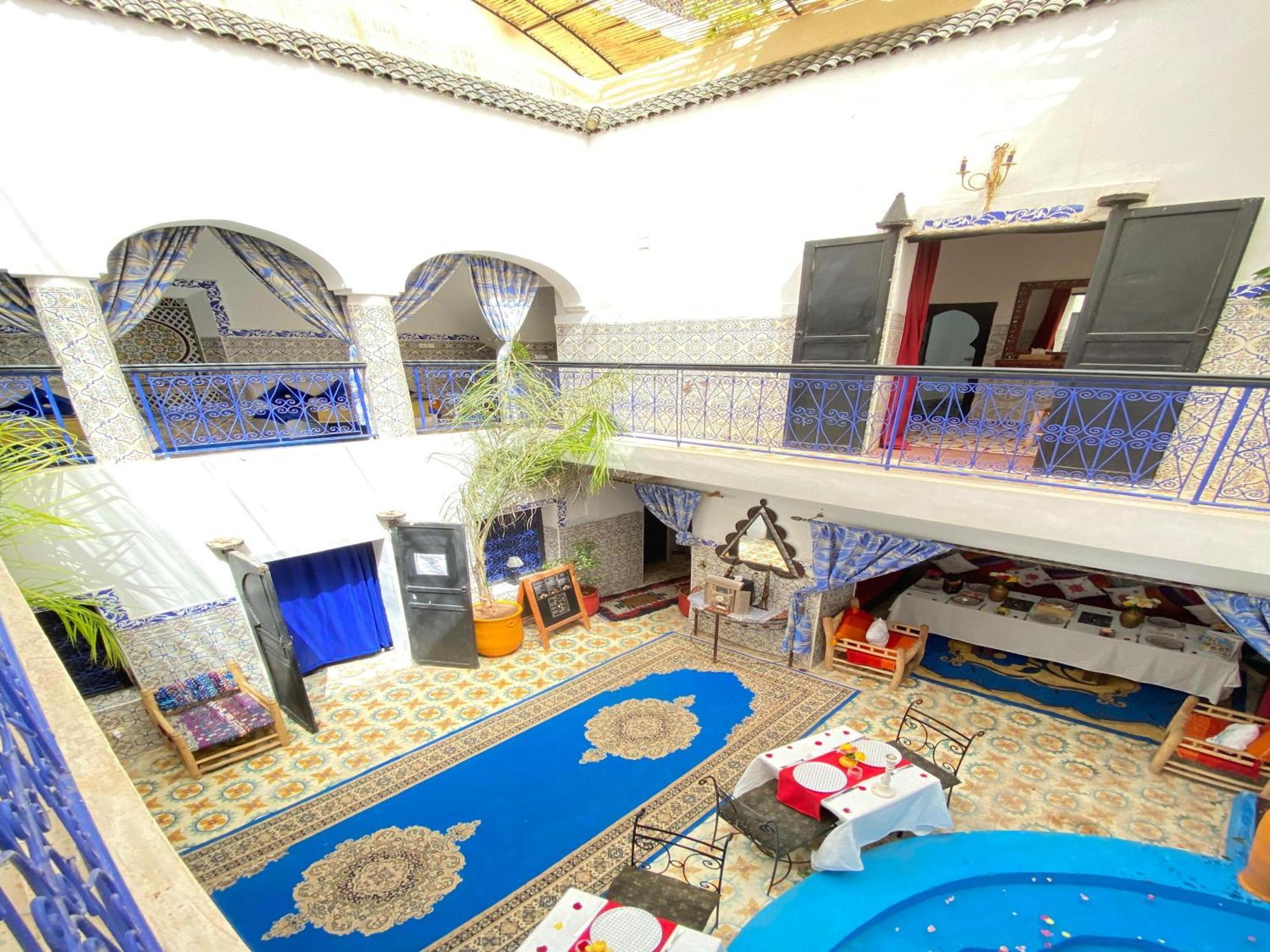 Riad Lazord De Marrakech Entier 马拉喀什 外观 照片
