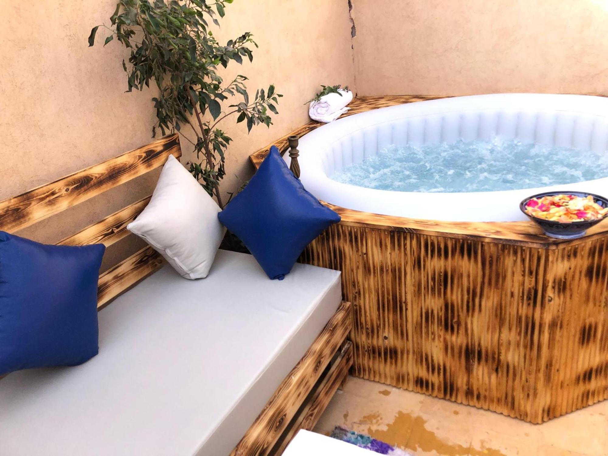 Riad Lazord De Marrakech Entier 马拉喀什 外观 照片