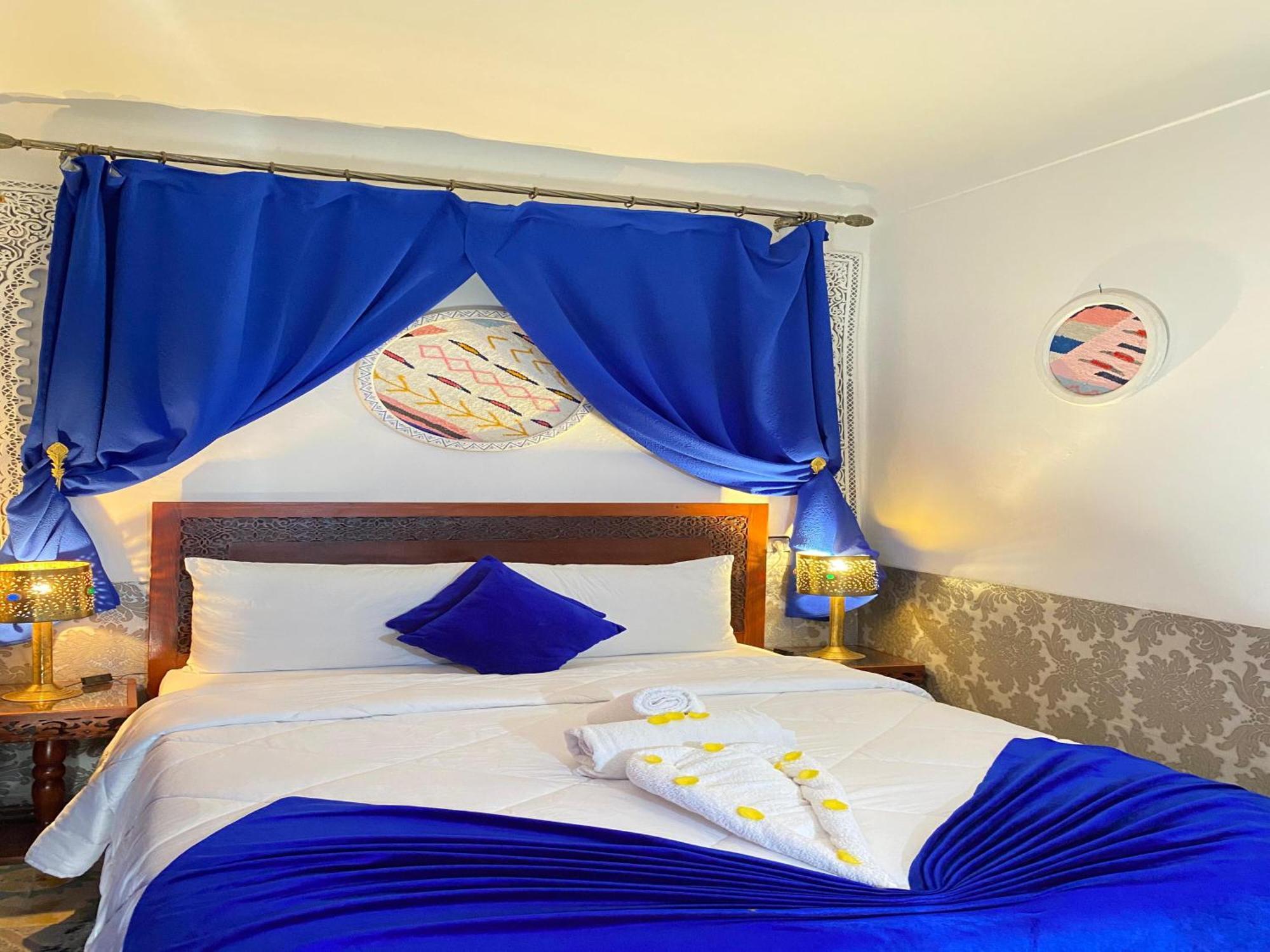 Riad Lazord De Marrakech Entier 马拉喀什 外观 照片