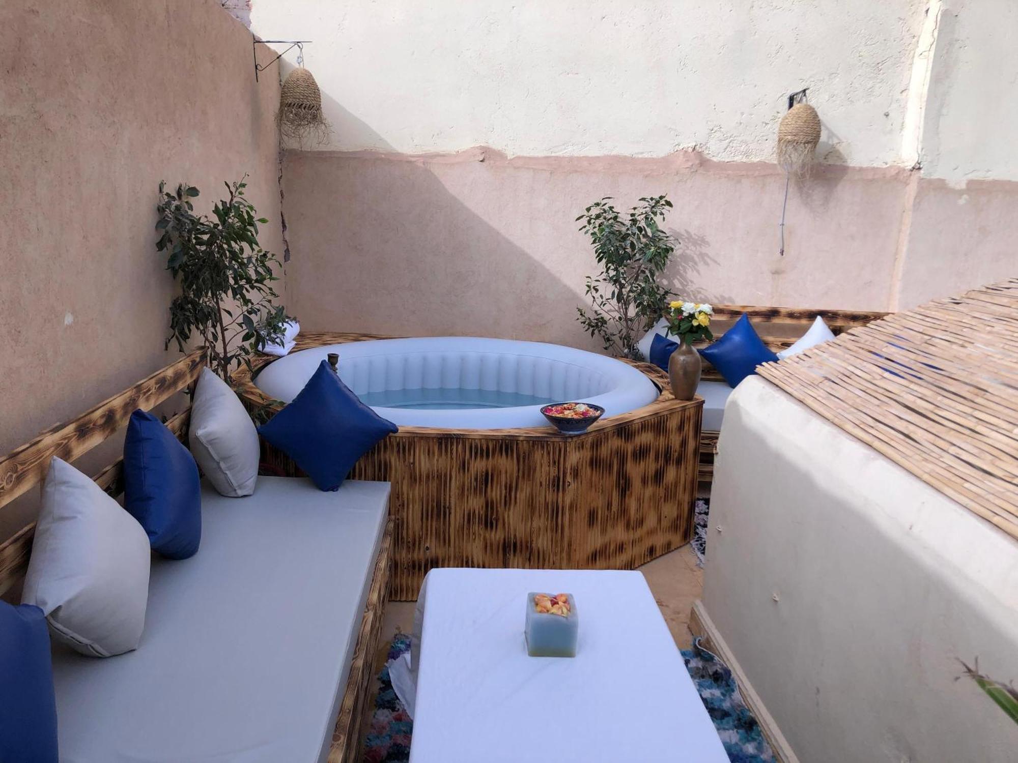 Riad Lazord De Marrakech Entier 马拉喀什 外观 照片